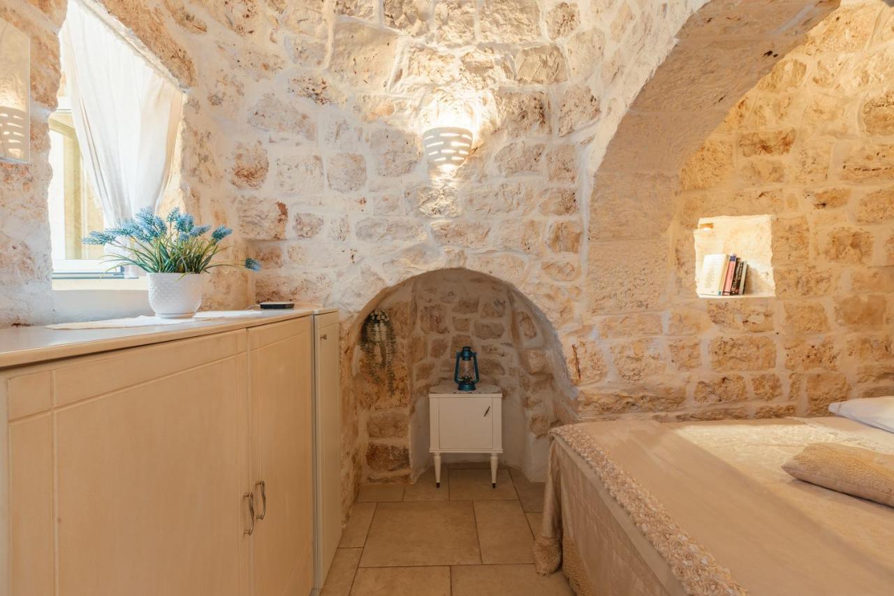 Trullo Milu Villa San Michele Salentino Exterior photo